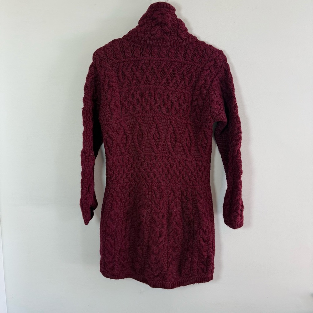 Inis Crafts 100% Wool Burgundy Cable Knit Cardigan, Size M - Picture 3 of 9